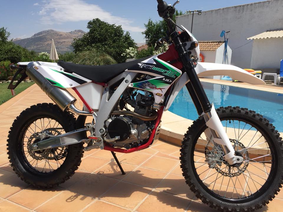 AJP PR5 250 Enduro Motorcycle for your off-road motorcycle tour in Spain