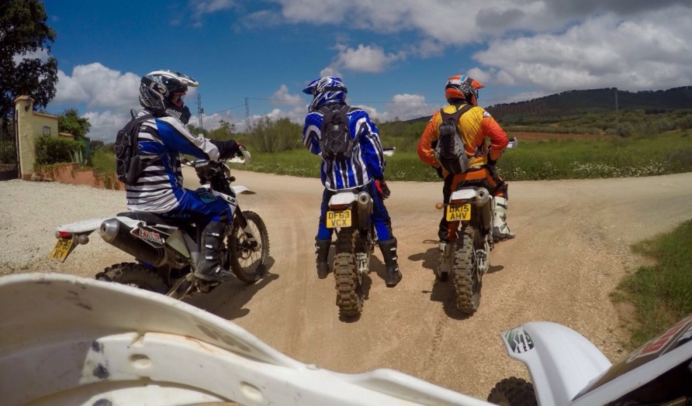 Off-road motorcycle holidays in Villanueva Del Trabuco